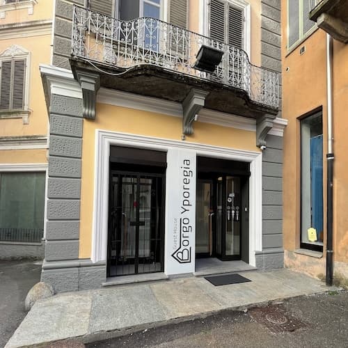 Guest House Borgo Yporegia