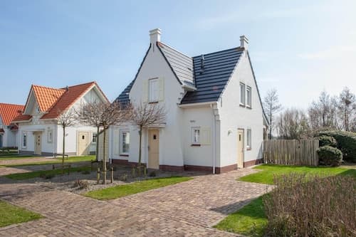 Villa in Cadzand-bad Near North Sea Beach