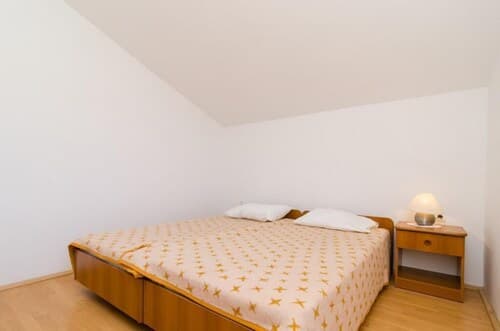 Apartments Sutvid