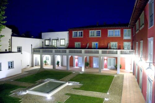 Palagio 17 in Chianti With Shared Pool
