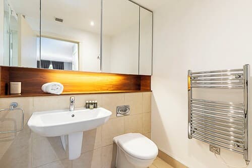 Spacious Modern Flat in Chelsea Harbour
