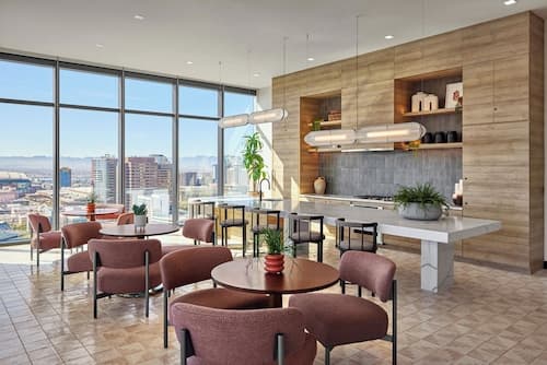 Global Luxury Suites at Downtown Phoenix