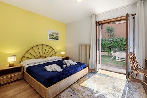 Il Giardino di Riva - Garden Apartment Near the Lake