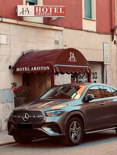 HOTEL ARISTON