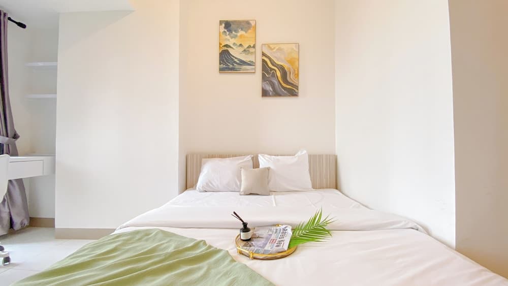 Warm And Simply Look Studio Apartment Tokyo Riverside Pik 2