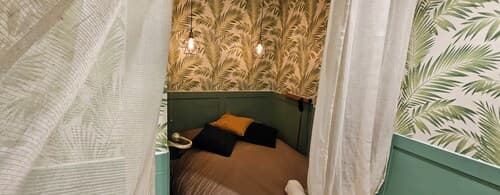 Tropical Hideaway Studio Apartment