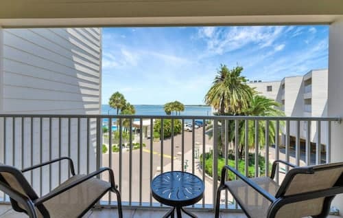 Serenity on the Sea Luxury Condo w Prvt Balcony