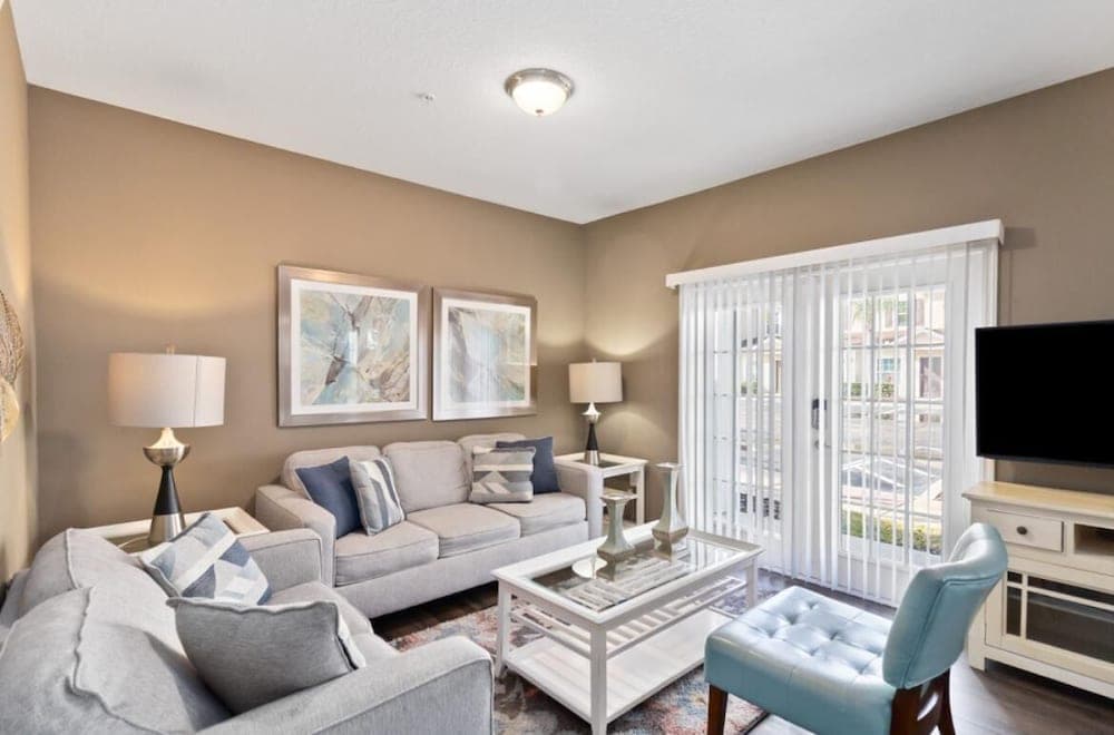 4/3 Townhouse Near Disney!!