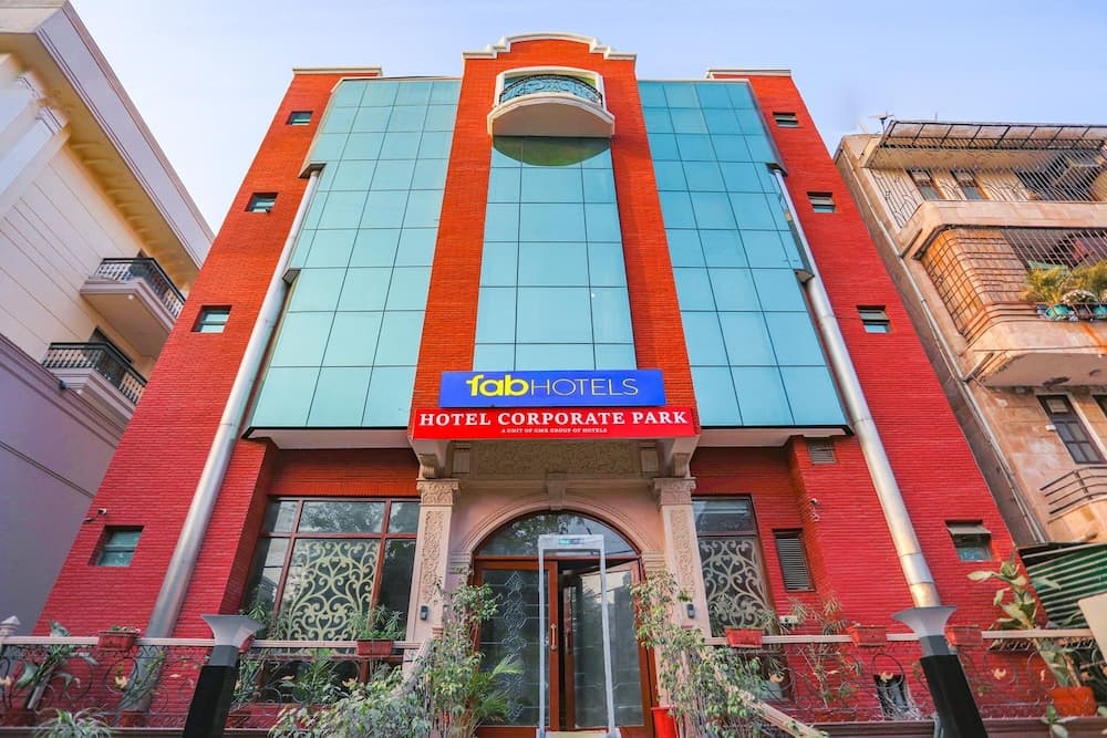 Fabhotel Corporate Park