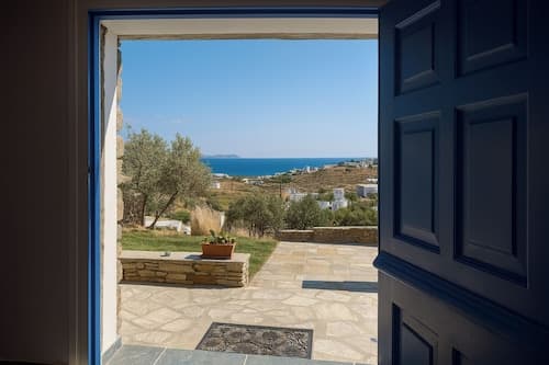 Family House for 3 by Tinosstay