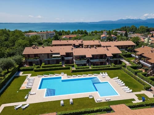 Apartment in Lazise Near Lake Garda