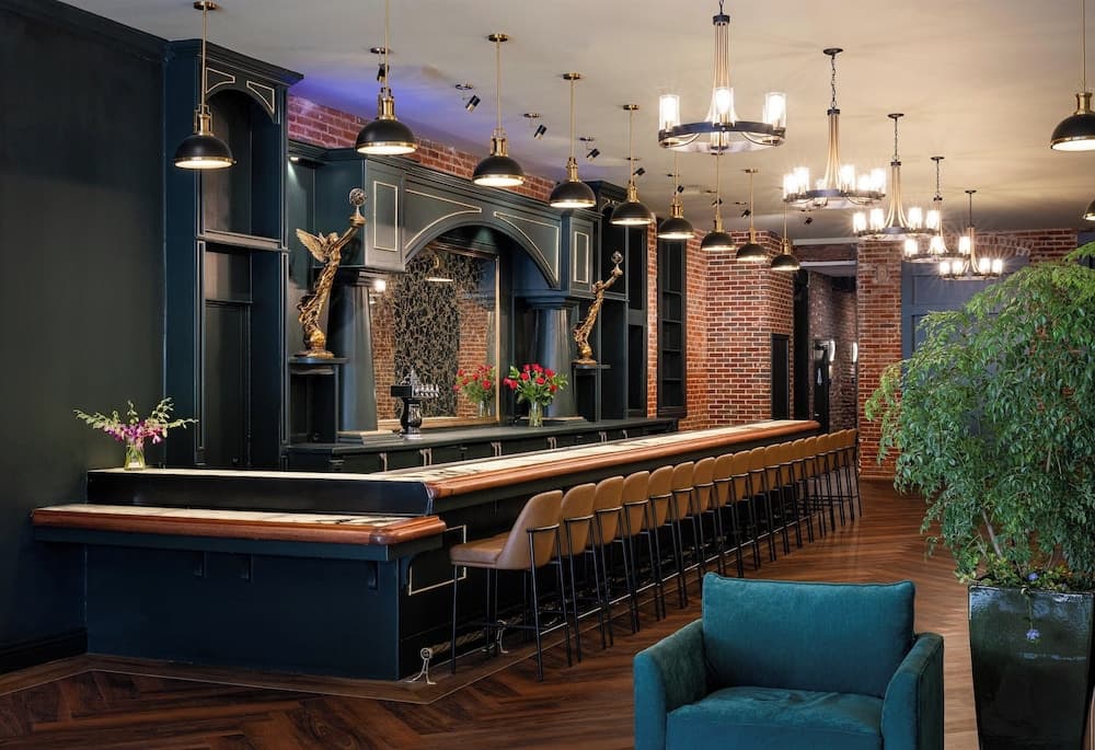 The Beau Downtown San Diego Gaslamp Quar