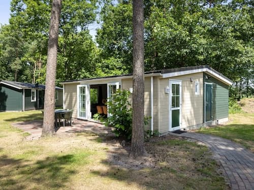 Chalet in De Peel Near Forest