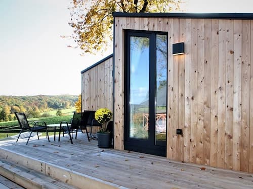 Comfy Chalet With Cooking Island in Limburg
