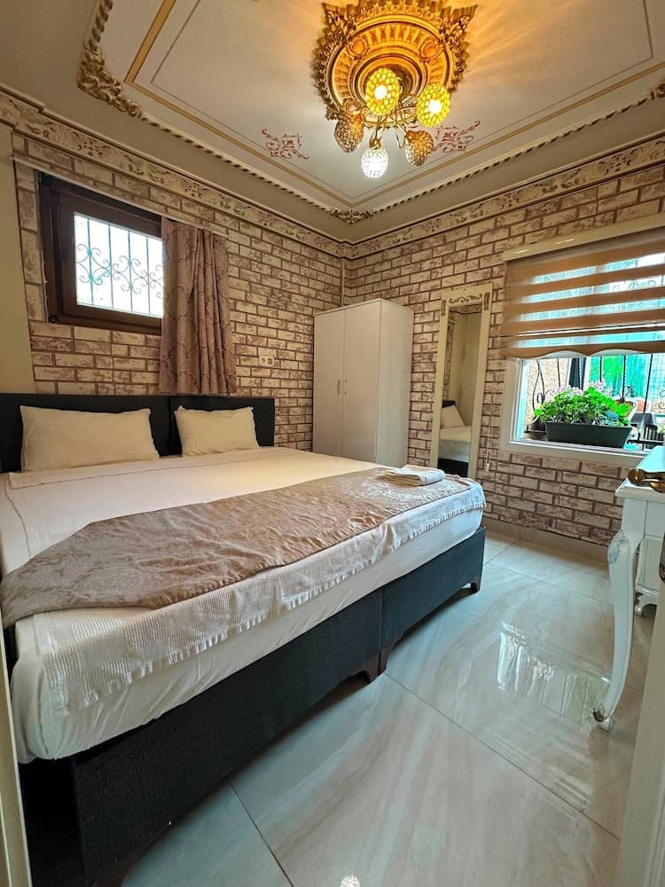 Mihri Hatun Suit Otel