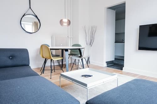 Beautiful 2-bed in Great Location