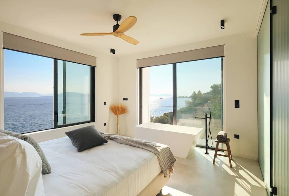 Floating Cube Villas Aegina