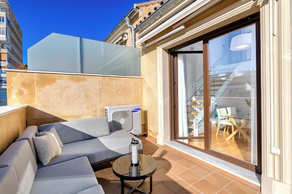 Solaga Souviron Suits