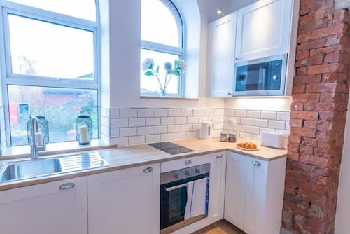 Stylish Immaculate New Apartment Near Salford Quays By Pillo Rooms