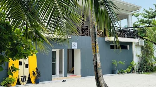 Wave Crest Retreat