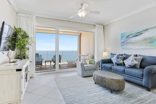 Regency Isle 1008 2 BR 2 1 2 BA Amazing View