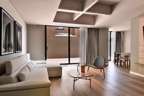 w Resplendent 1BR w Modern Balcony in Unicentro