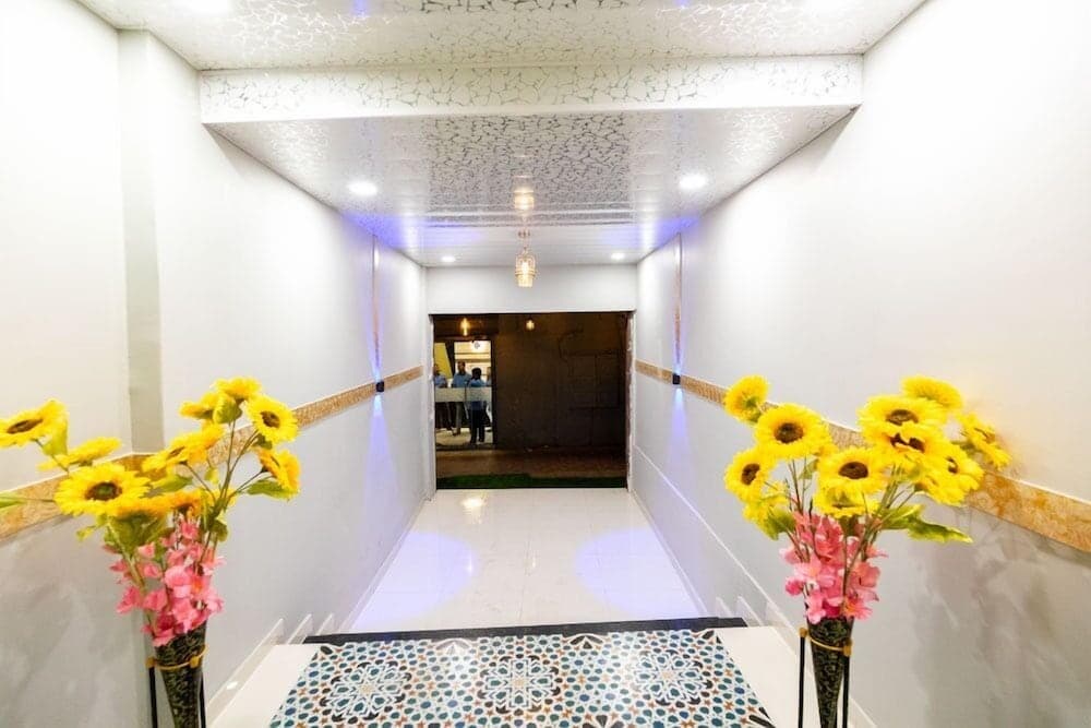 Hotel BKC Anex Near Bandra Kurla Complex