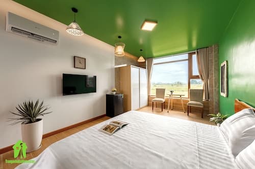 Room in House - Trang An Ao Dai Homestay - Triple Room With Field View - Bich Dong Room