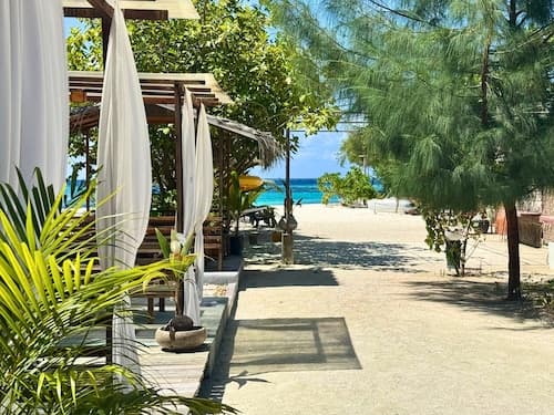 Noah Private Beach House