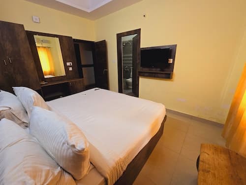 PPH Living Royal GS Comforts Opp Mall of Asia