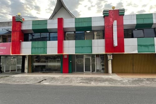 Capital O 94156 Hotel Gemudi Gold Islami