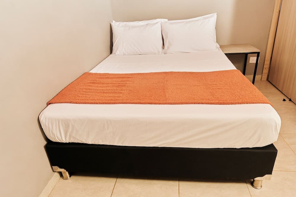 APARTAMENTO EN LAURELES ZONA ROSA