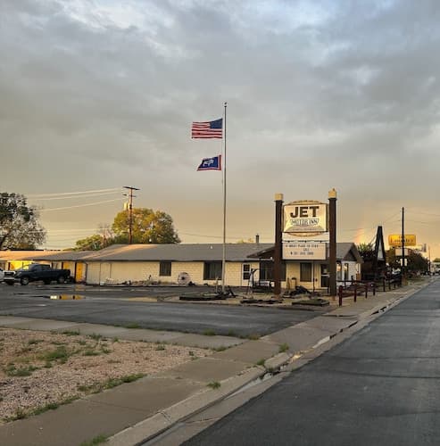 Powell JET Motor Inn
