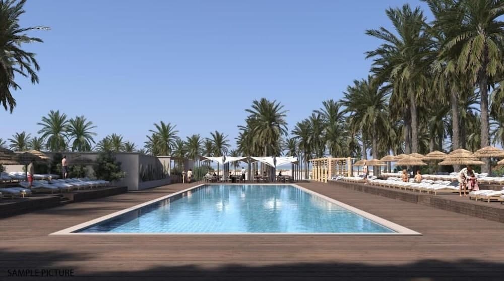 Sentido Naga Bay