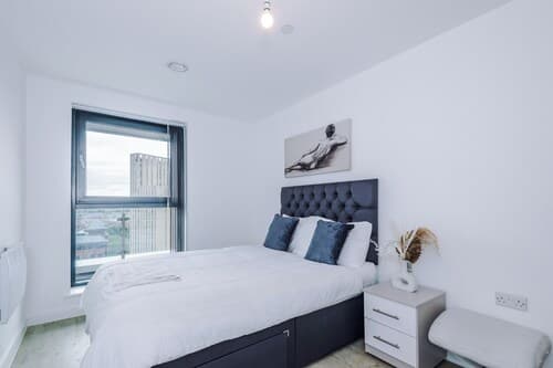 Quayview Oasis in Salford