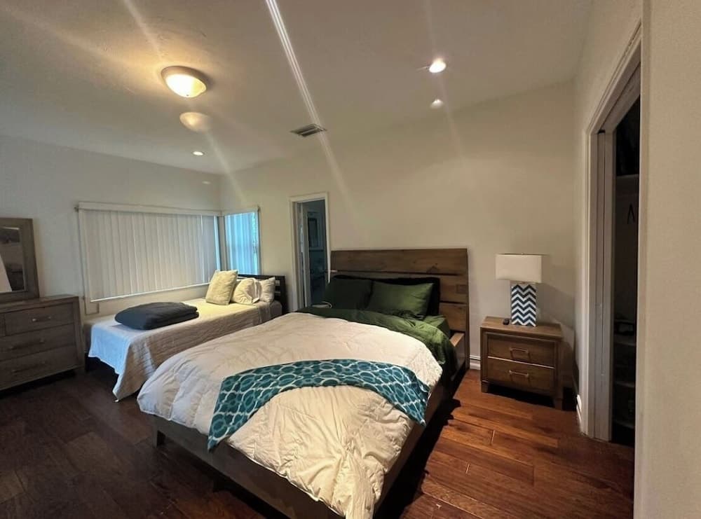 Casa by the Sea Pompano Beach