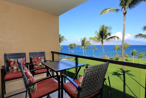 Kihei Surfside, #511 1 Bedroom Condo by RedAwning