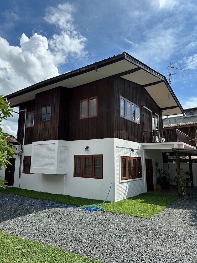 Once Again Hostel in chaing mai