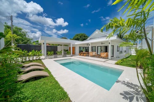 Bali Style 4BR Pool Villa Kaia in Rawai