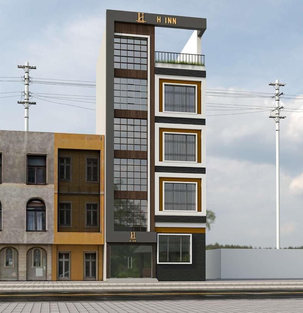 Hotel H Inn