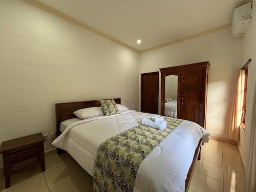 Wisuda Guest House