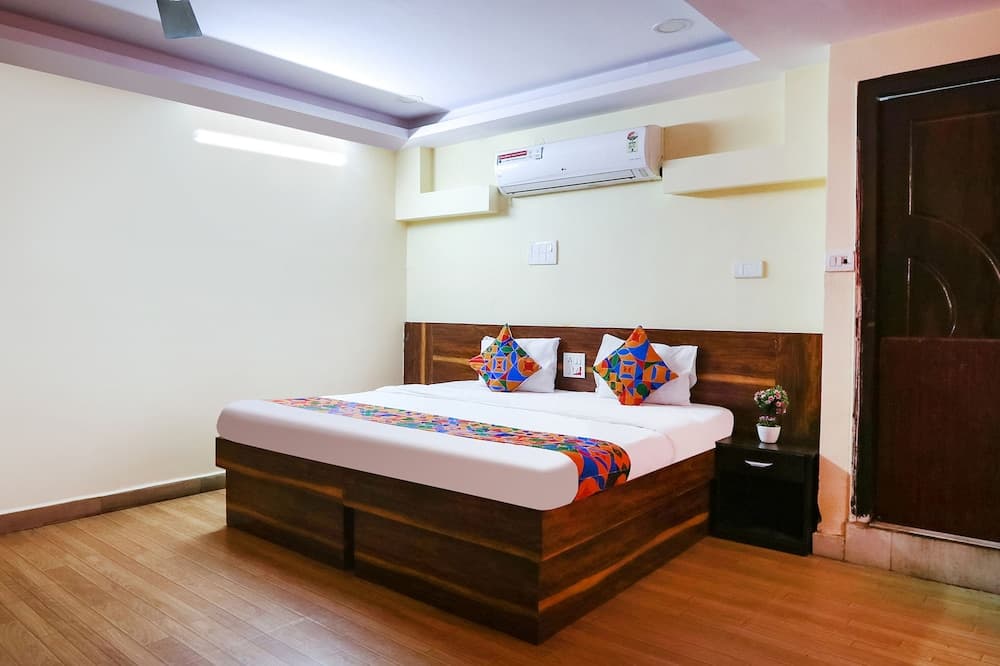 Fabhotel Sri Sai Grand Inn