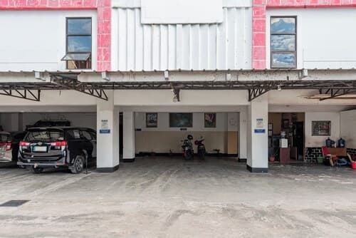 Hotel O Ilir Barar I Near Rumah Sakit Islam Siti Khadijah Formerly Maleo Hotel
