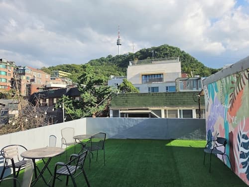 Space Guesthouse