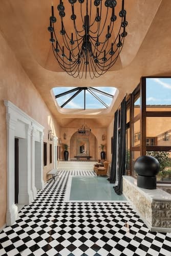 Stoes Hotel