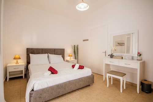 Christin's Lovely House by Corfuescapes