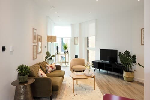 The Tottenham Place - Stylish 1bdr Flat With Balcony