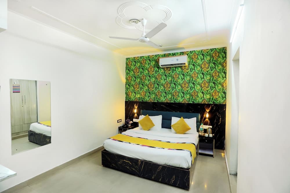 Airport Travel Inn Deluxe