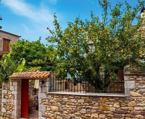 Platsa Seaview Retreat - A Stone-built Escape