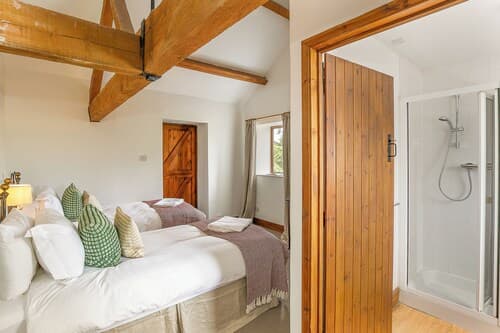 Stunning Barn Conversion - Rural Setting